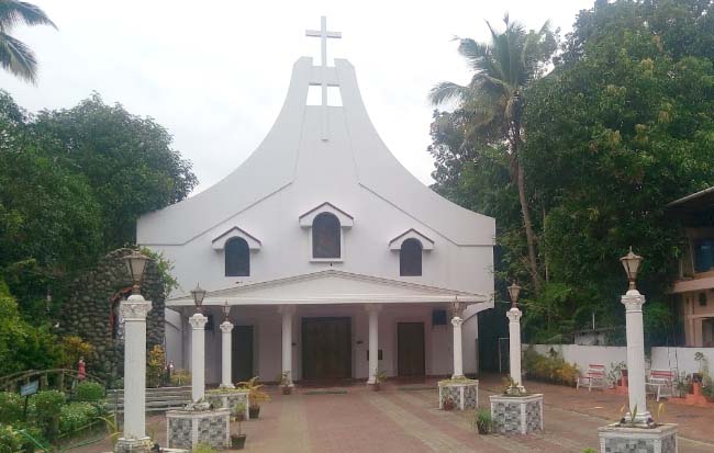 St Antony's Church, Pathirapally
