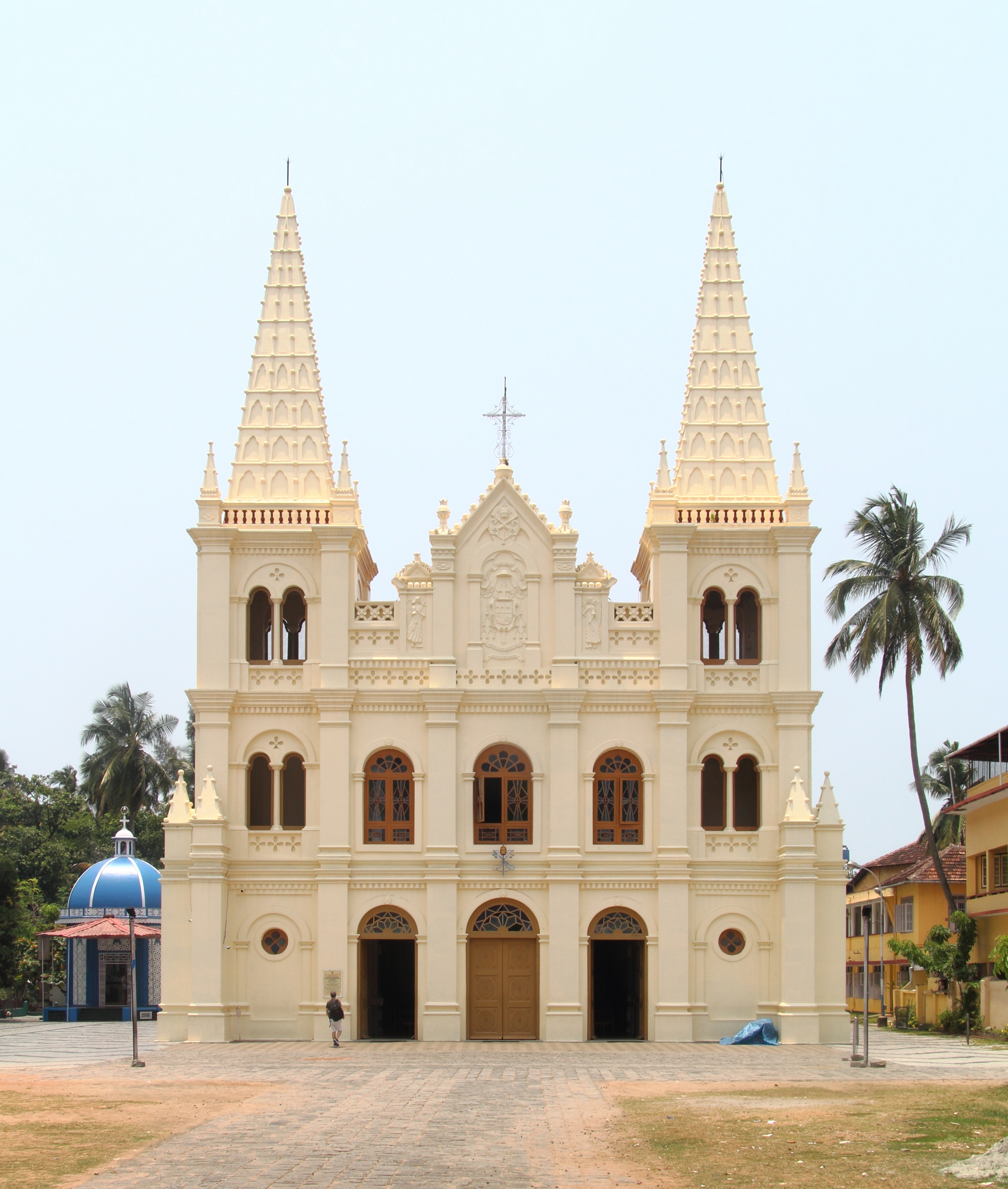 Santa Cruz Cathedral Basilica, Fort Kochi